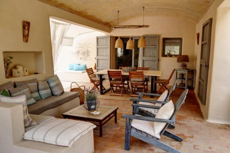 30cdb069db85278e194c8230ee64a3c3