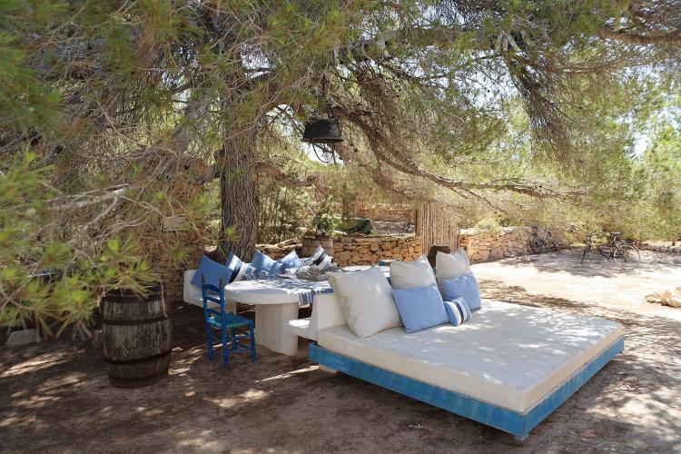 5dd8b7c32f7bc87b024efd52304487fa