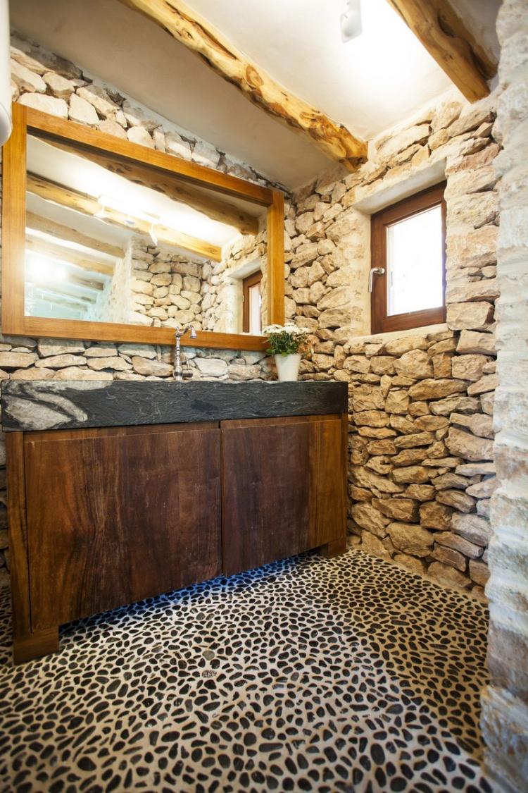 6ef434e66069418f21822c15bba3b82e