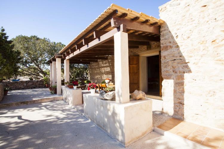 73196a08e6b746fd40281c99c42d0908