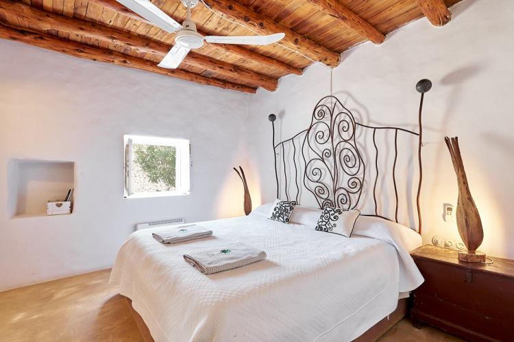 87d6caaa333f0b2fed273b409c4b1a52