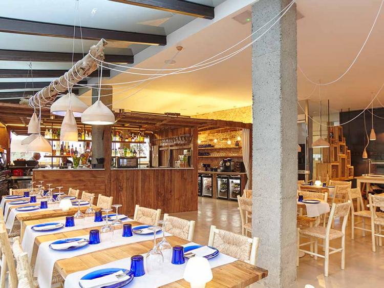 90d193ae0a3ad01fcc38b3dc63bca7c0