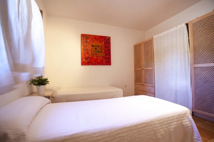 91c25397ff9d790d8389c727ef4c1212