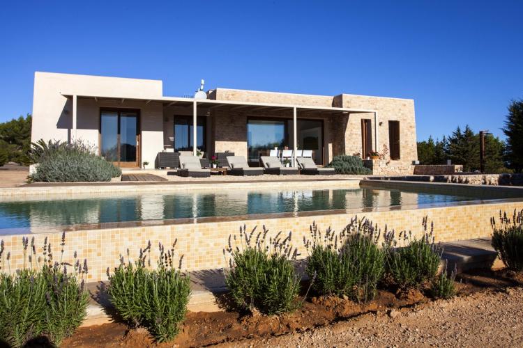 964f4349122a452cec4d9d8b4644dfd4