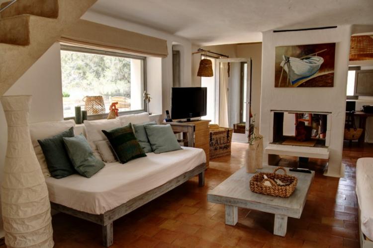 9735d1958df77ad985bfd0e0d032fe29