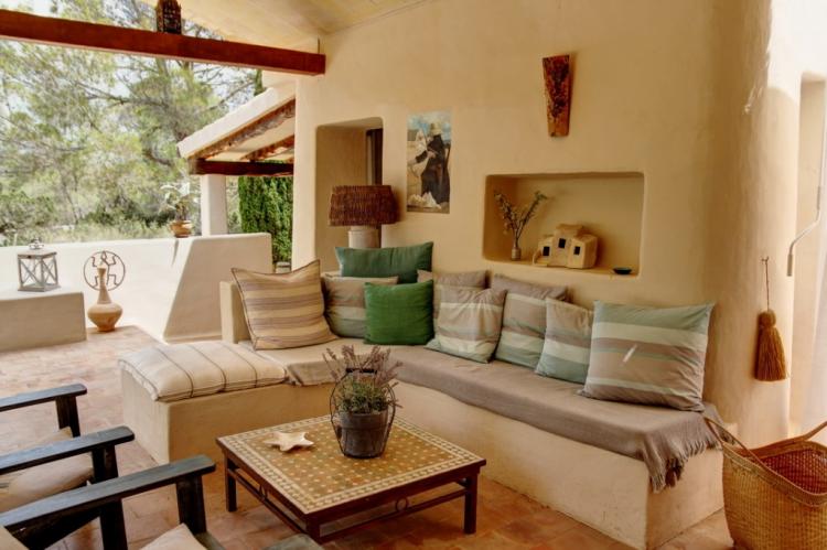 981b673d078ed5e6f5747ef5d8c34850 (1)