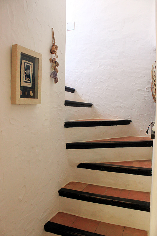 9b61d414f92010f6558d816aa4c4f35e