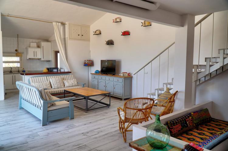 aecc1ad81939bc83cac710ce2ce24f8d