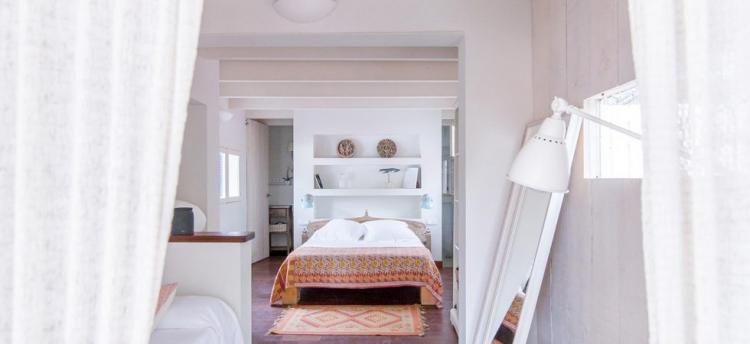 b708ebce8d6a3354a36d8fd4973660ab