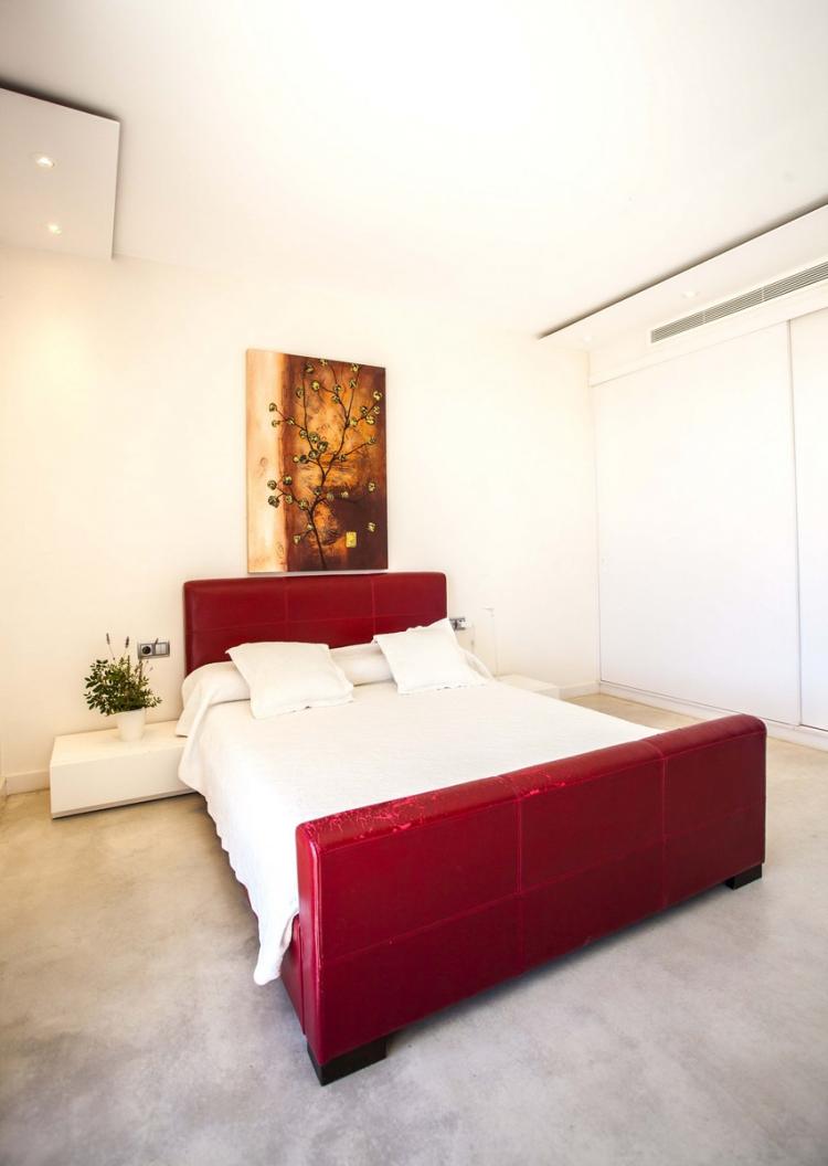 bdcf9c7335f33c49155cbc00757e3a74