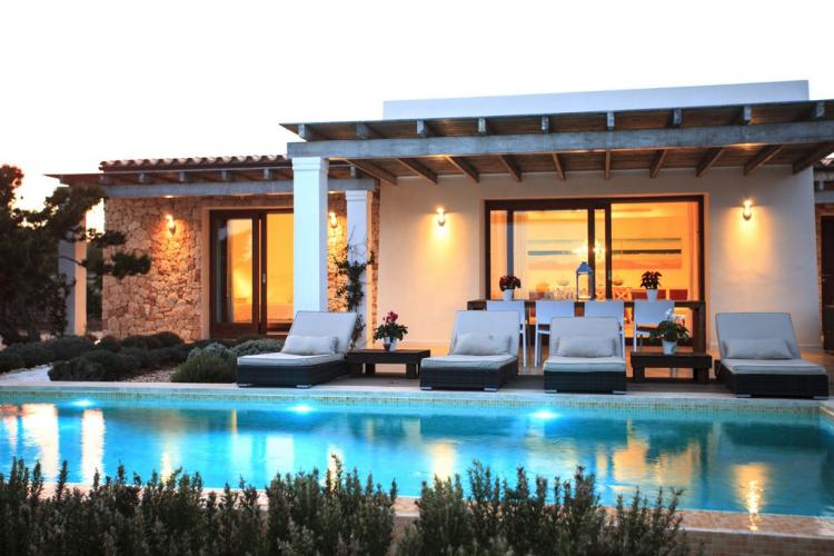 be940f0b84685cb89d9ea306d5767e24