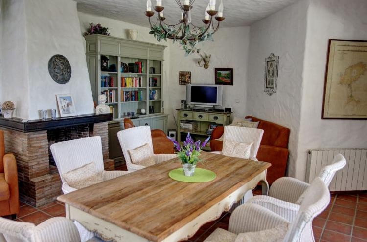 bfc5eb353920bf7609121761258e3a90