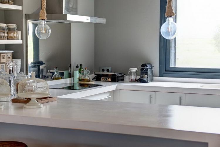 cc5a59425983e3ba9b783f0f0989976d