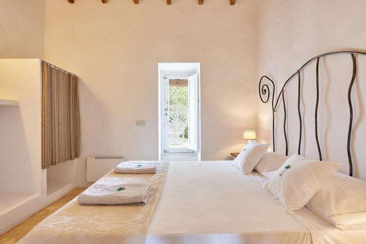 e76c5f8868b54cfc33d51b0bd66e7446