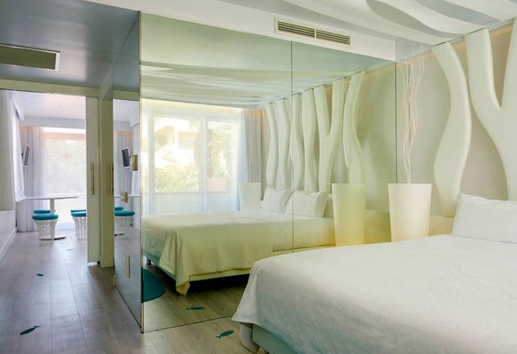 ff81f627924a0bbd3cb0eb3995dd6a7f